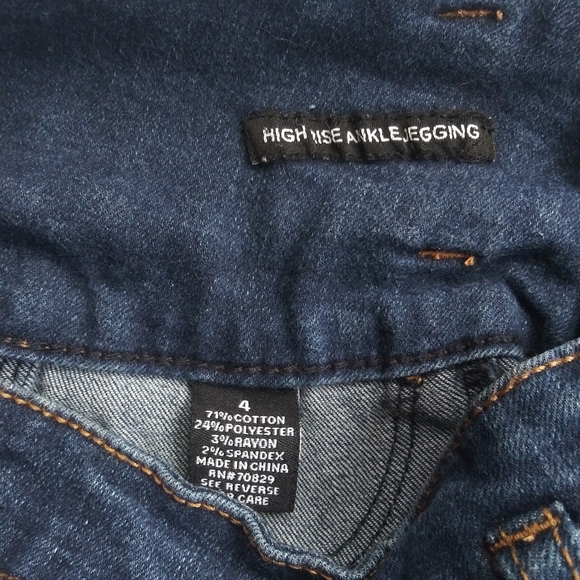 Rue21 High Waist Ankle Jeggings Jeans Size 4✨ - Picture 2 of 6
